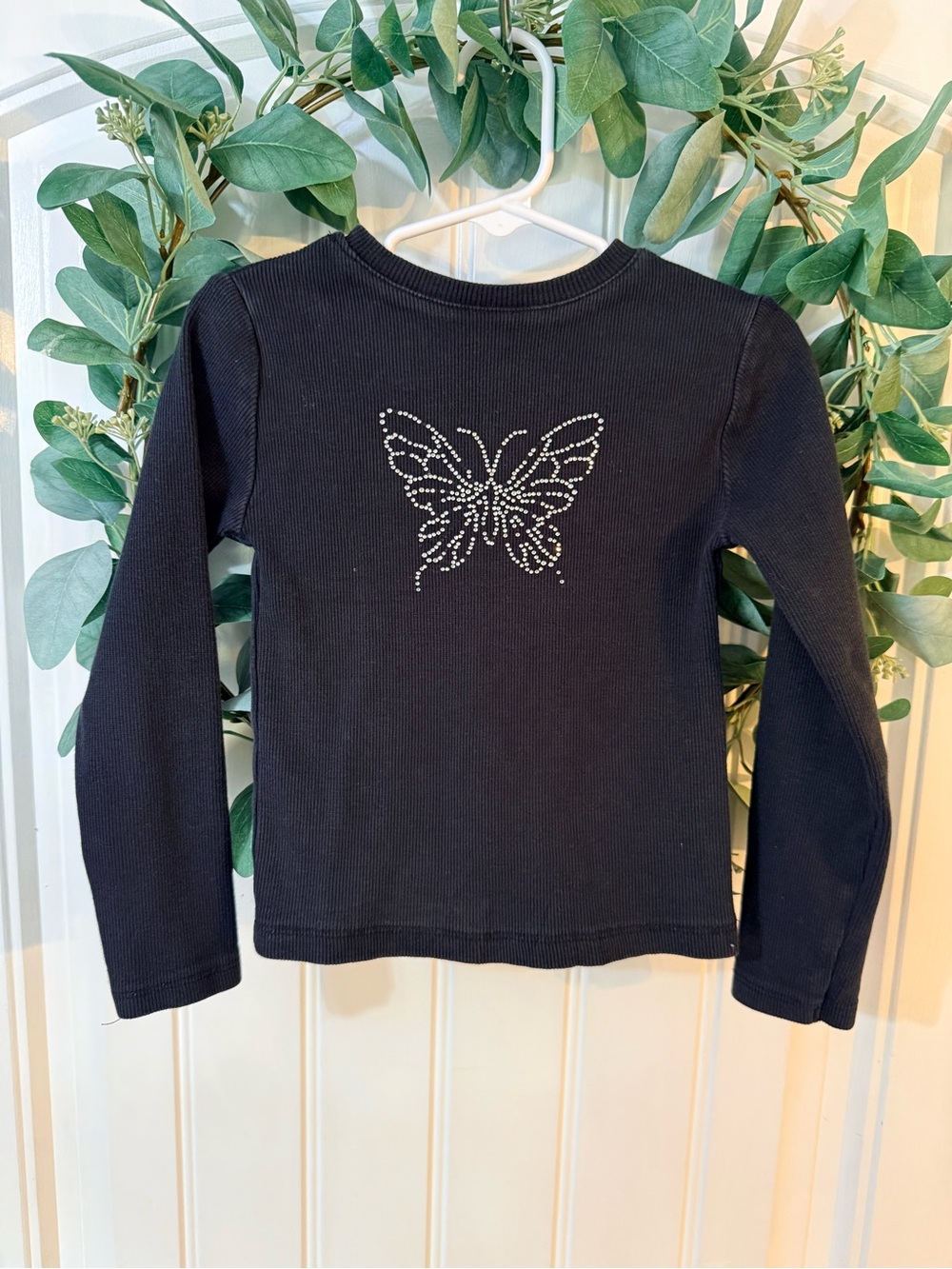 💫10/$25 • Zara Ribbed Butterfly Rhinestone Long Sleeve Top